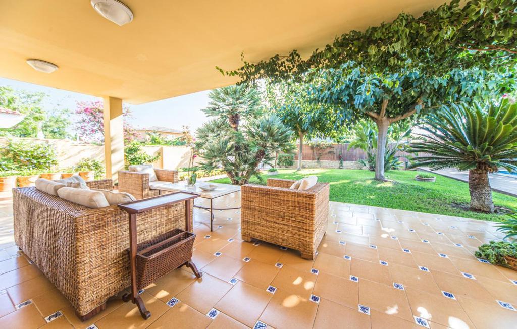 Agradable Junto Al Mar Con Piscina Villa Sagunt