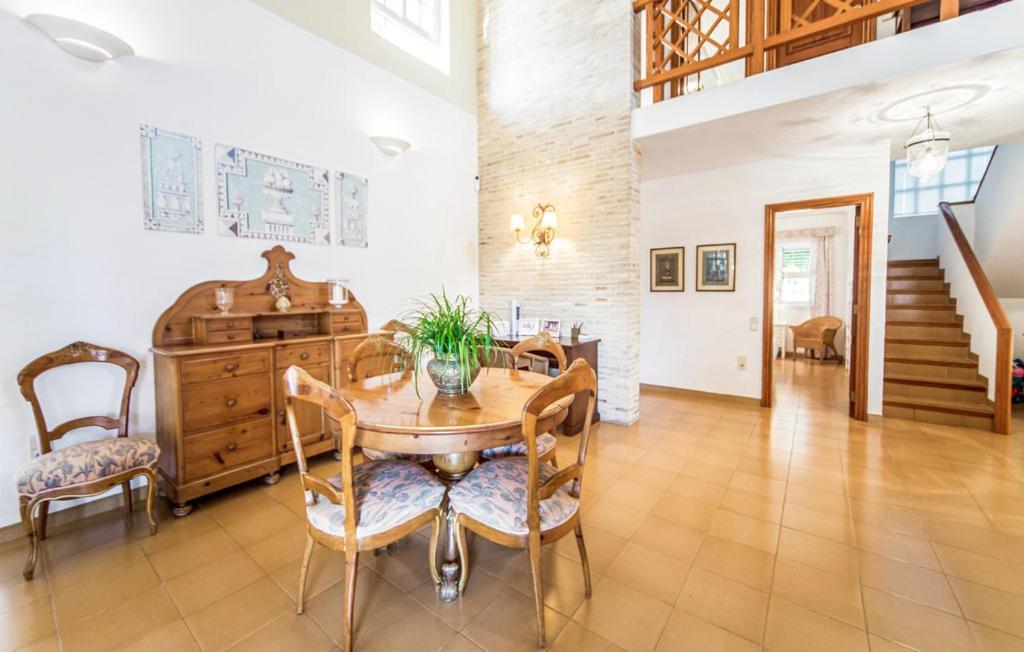 Agradable Junto Al Mar Con Piscina Villa *