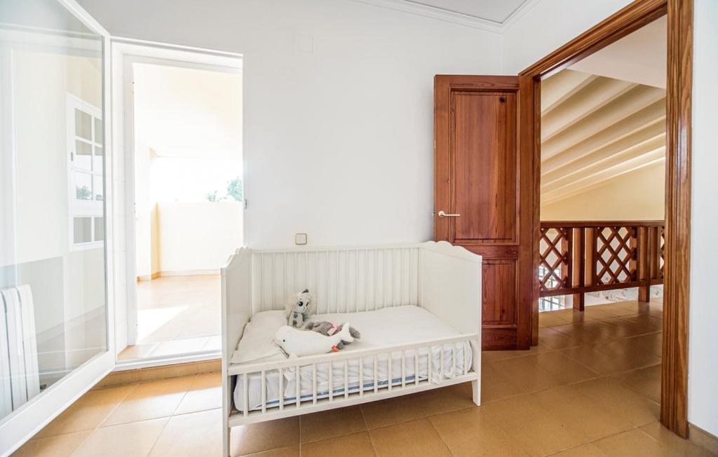Agradable Junto Al Mar Con Piscina